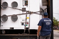 08-11-2020-unloading-0